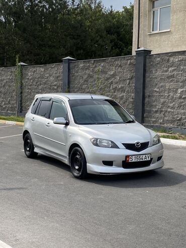 мазда демио автомобиль: Mazda Demio: 2003 г., 1.3 л, Автомат, Бензин, Хэтчбэк