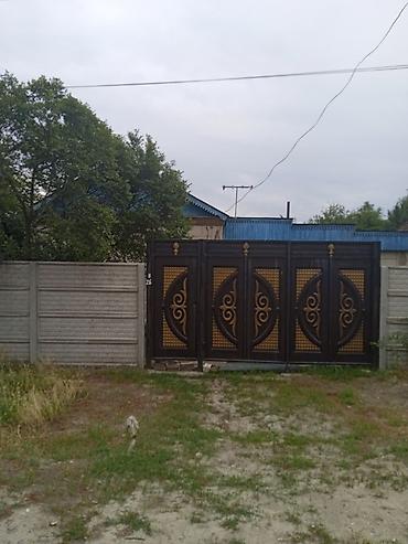 Продаю дом, участок восемь соток, 4 комнаты, кухня, душевая, рядом at lalafo.kg Продаю дом, участок восемь соток, 4 комнаты, кухня, душевая, рядом