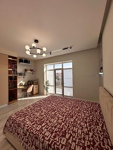 Продажа коттеджей и домов: 6 комнат, 300 м², 6 соток, Бишкек — 26