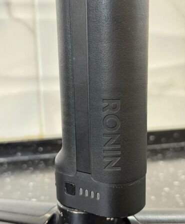 Другие аксессуары для фото/видео: Стабилизатор Dji ronin rs3 pro combo Стабилизатор в хорошем состоянии — 9