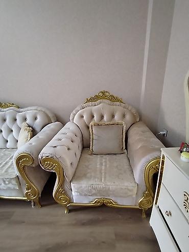 prixoji mebel 2025: Klassik üslubda dəst yumşaq mebel - Tərkib: 1 ədəd geniş divan və 2 — 1