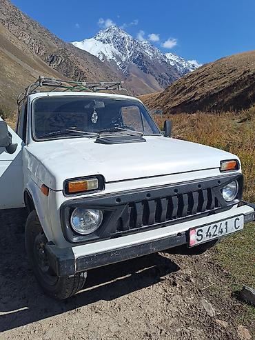 уаз пр: ВАЗ (ЛАДА) 4x4 Нива: 1984 г., 1.7 л, Механика, Бензин, Внедорожник — 1