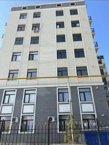 Продажа квартир: 1 комната, 36 м², Элитка, 1 этаж, ПСО (под самоотделку)