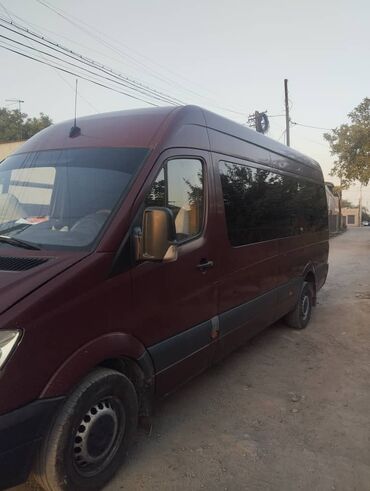 машина бусик: Пассажирский микроавтобус Mercedes‑Benz Sprinter (длинная база