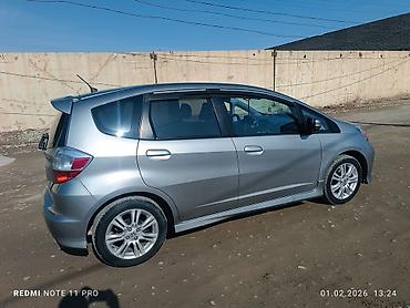 Honda: Honda Fit: 2010 г., 1.5 л, Автомат, Бензин, Хэтчбэк — 4