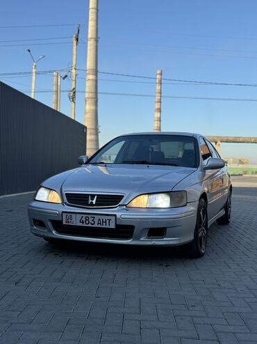 кондиционео: Honda Accord: 2000 г., 1.8 л, Автомат, Бензин, Седан