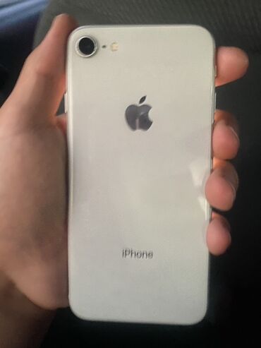 арзан машине: IPhone 8, 64 ГБ, Күмүш, 78 %