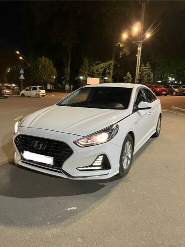 Hyundai: Hyundai Sonata: 2018 г., 2 л, Автомат, Бензин, Седан
