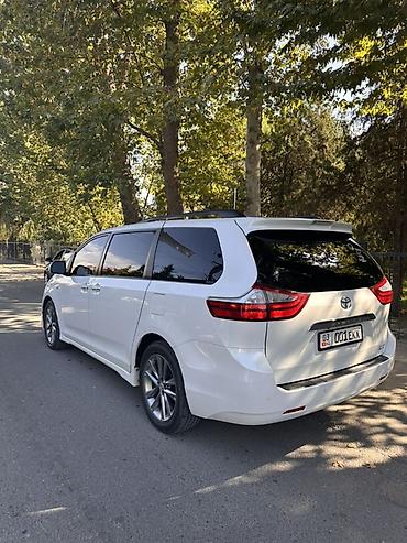 lx 570 2014: Toyota Sienna: 2018 г., 3.5 л, Автомат, Бензин, Минивэн — 3