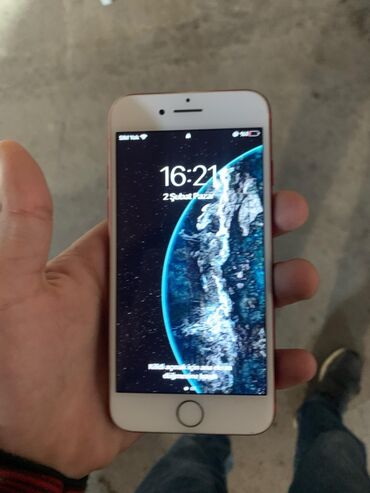 ayfon 7 s: IPhone 7, 128 GB, Qırmızı