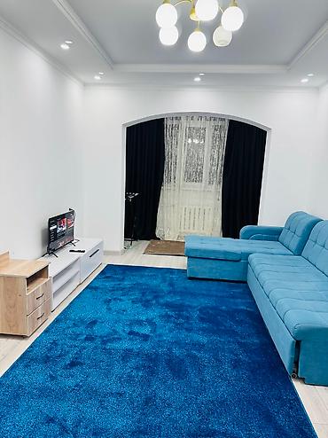 Посуточная аренда квартир: 2 комнаты, Постельное белье, Кондиционер, Парковка — 1