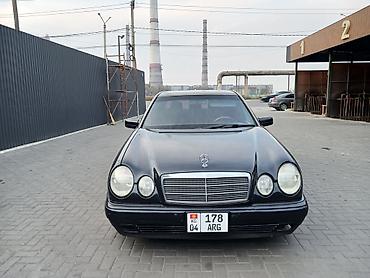 camry 1999: Mercedes-Benz E-Class: 1997 г., 2 л, Автомат, Бензин — 8