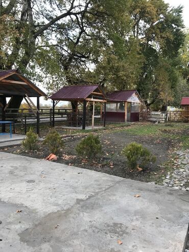 Kommersiya daşınmaz əmlakının satışı: Qəbələdə əsas yola yaxın ərazidə restoran satılır. 27 sot torpaq -da lalafo.az — 11 Kommersiya daşınmaz əmlakının satışı: Qəbələdə əsas yola yaxın ərazidə restoran satılır. 27 sot torpaq — 11