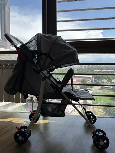 игрушки танк: Коляска, цвет - Серебристый, Новый