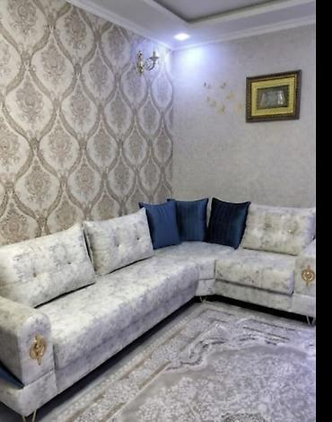 uglavoy divan: Uqlavoy divan əla vəziyyətdə ölçü 2/3 her iki terefi acilir bazalidir — 1