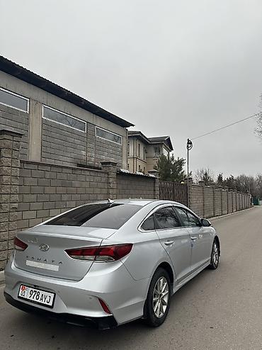Hyundai: Hyundai Sonata: 2017 г., 2 л, Автомат, Газ, Седан — 2