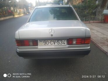 Mercedes-Benz: Mercedes-Benz 190: 1.4 l | 1992 il Kupe