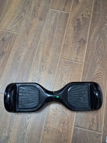 Giroskuterlər: Elektrikli hoverboard (özünütarazlayan skuter) - Rəng: qara, parlaq — 1