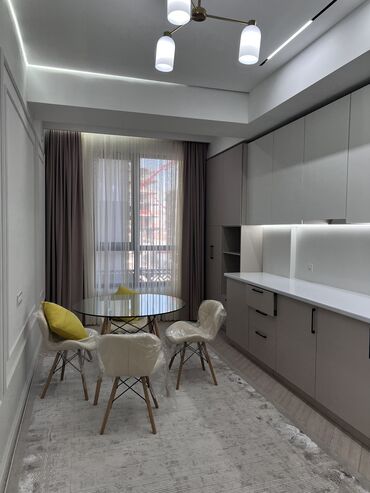 дом этажный: 3 комнаты, 82 м², Элитка, 2 этаж, Дизайнерский ремонт