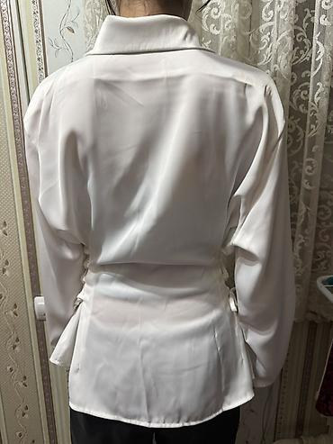 pull and: Блузка, Классическая модель, Атлас, Однотонный — 4
