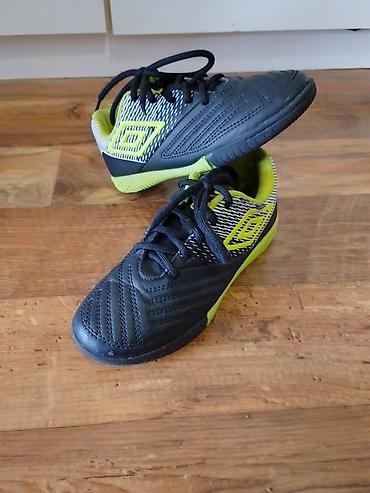 Patike: Umbro dečije patike za fudbal u sali (futsal) - Model: Umbro indoor - — 3
