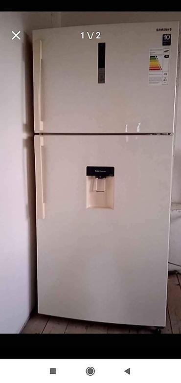 soydclar: İşlənmiş 2 qapılı Samsung Soyuducu Satılır, rəng - Bej, Təkərli — 1