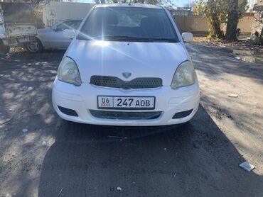 авто присеп: Toyota Vitz: 2002 г., 0.1 - engine capacity л, Автомат, Бензин, Седан