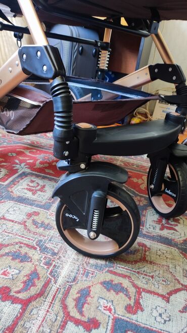 Araba-beşiklər: Çıxarıla bilən beşikli araba, Yeni, Cins: Oğlan, Yaş: 18-24 ay, Ünvandan götürmə, Ödənişli çatdırılma — 5