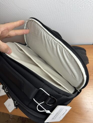 Rukzaklar: Samsonite silhouette classic. 
Вместительный рюкзак на все случаи — 8