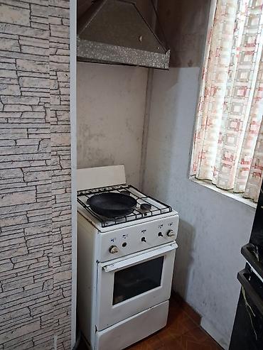 кв в г ош: Ошский рынок / базар Сдается 1х ком квартира Этаж: 2 из 5 Серия — 2