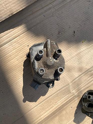 Другие детали для мотора: Крышка трамблёра и опора/подушка двигателя (комплект авто-запчасте at lalafo.kg — 3 Другие детали для мотора: Крышка трамблёра и опора/подушка двигателя (комплект авто-запчасте — 3