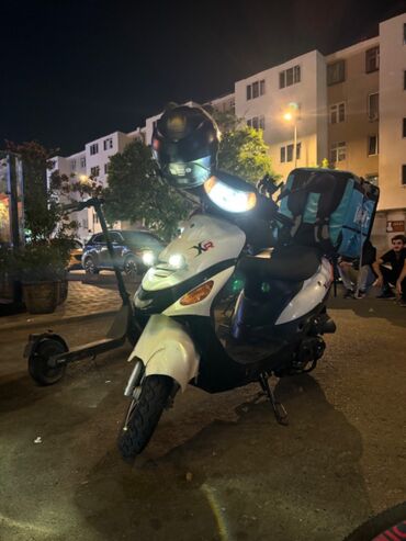 ucuz mopet: - Aerox, 80 sm3, 9000 km
