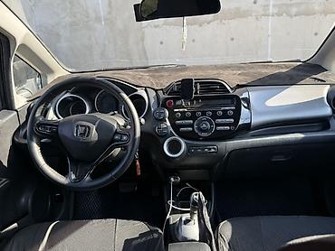 e6 3: Honda Jazz: 2009 г., 1.4 л, Автомат, Бензин, Хэтчбэк — 2