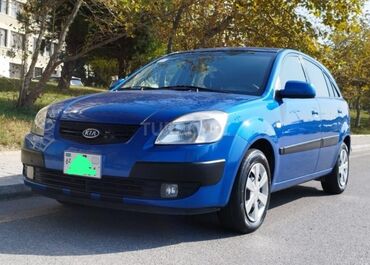 kia bongo: Kia Rio: 1.4 l | 2006 il Hetçbek