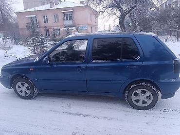 Унаа: Volkswagen Golf: 1992 г., 1.6 л, Кол менен иштөөчү, Бензин, Хетчбек — 4