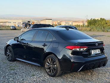 продается машина жалал абад: Toyota Corolla: 2023 г., Седан — 9