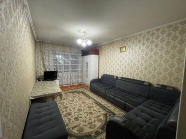 купить квартиру в джалал абаде: 2 комнаты, 45 м², 2 этаж, Старый ремонт