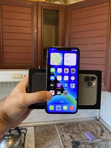 Apple iPhone: IPhone 11 Pro Max, 256 GB, Matte Midnight Green, Face ID — 3