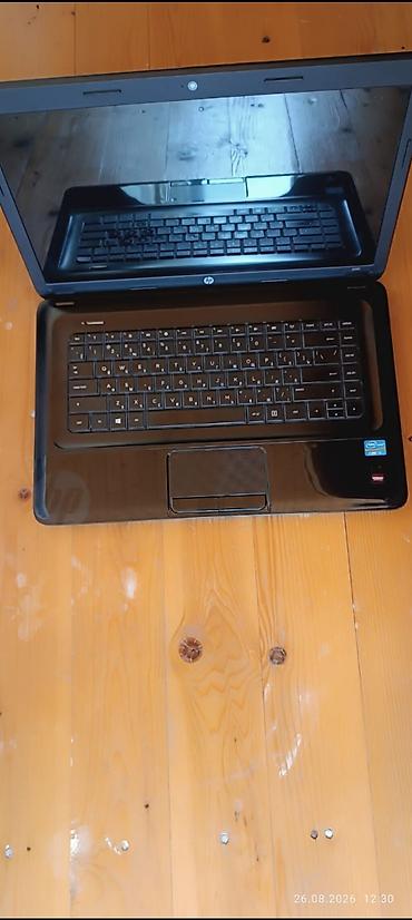 hp 22es: HP Pavilion seriyalı noutbuk - Ekran: təxminən 15.6" parlaq panel — 1