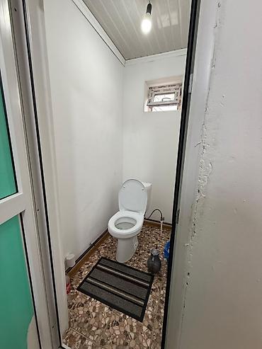 Продажа коттеджей и домов: Продаётся дом в районе Аламединского рынка. Дом кирпичный 1989 года — 16