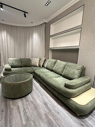 Uqlavoy divan. pufikle bir yerde. 450azn. acilmir bazasi yoxdu — 1