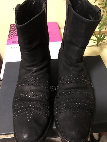 Čizme: Crne kožne čizme sa nitnama Vittorio Virgili - Materijal: prirodna — 1