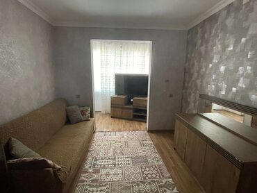 Köhnə tikili: Bakı, 3 otaqlı, Köhnə tikili, m. Əhmədli, 80 kv. m — 2