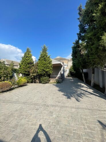 дом с цокольным этажом и гаражом: Бина 4 комнаты, 120 м², Свежий ремонт