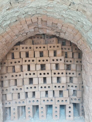 Строительный кирпич: Полнотелый, таблетка, Жженый кирпич, Полублок, 250×120×90 — 11