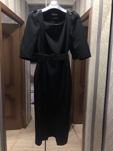 черное платье футляр: Вечернее платье