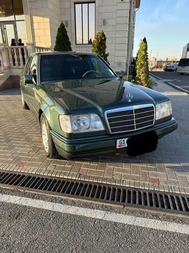 Mercedes-Benz: Mercedes-Benz E-Class: 1995 г., 2.2 л, Автомат, Бензин, Седан