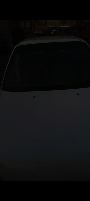 Nissan: Nissan March: 2000 г., Автомат, Бензин, Хэтчбэк — 3