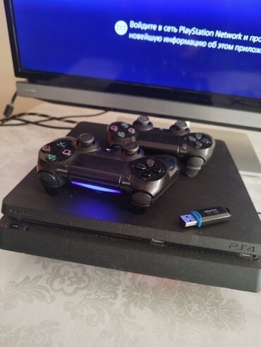 playstation 4 pro 1tb: Продоется PlayStation 4 в хорошем состоянии не греется не шумит