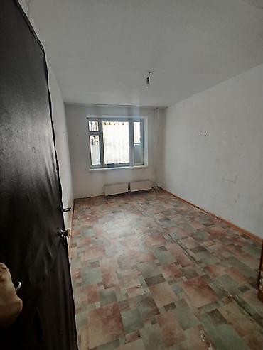 продается 1 ком кв: 1 комната, 13 м², БГУ Гостиничный тип, 1 этаж, Косметический ремонт — 3